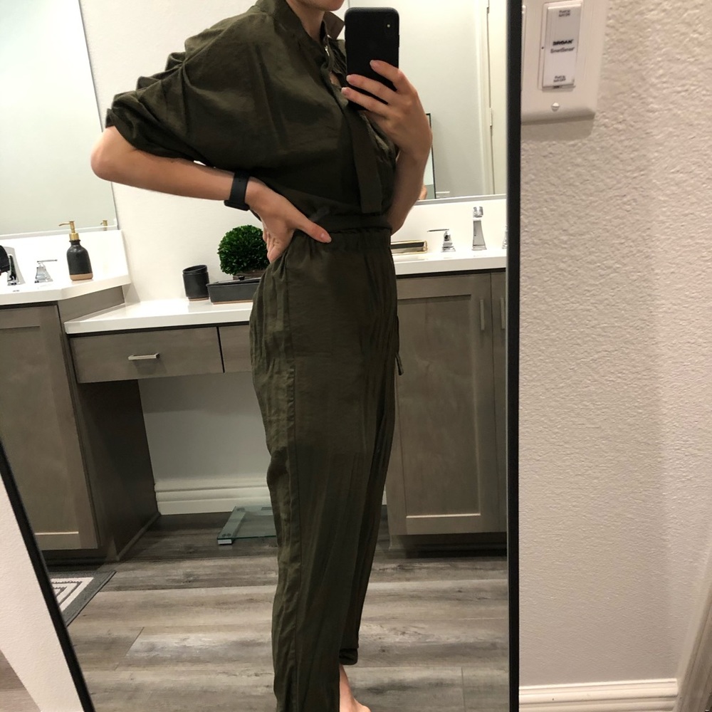 Zara Buckled olive green jumpsuit - Picture 8 of 8